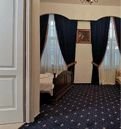 Lejlighedshotel Weiss Little Palace