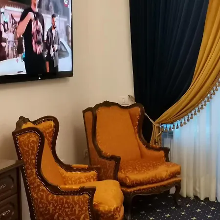 Weiss Little Palace Aparthotel Brasov