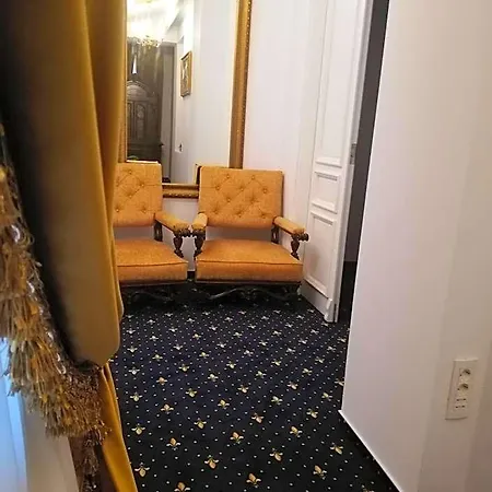 Weiss Little Palace 4* Braşov