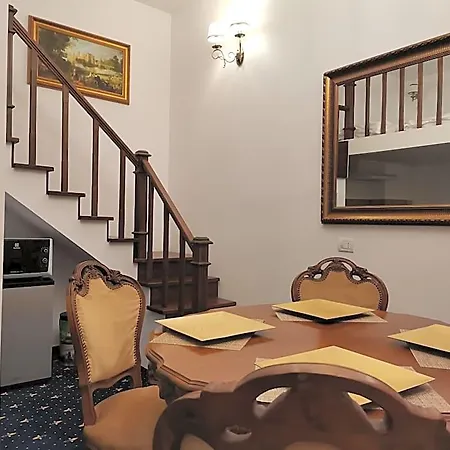 Weiss Little Palace Lejlighedshotel Braşov