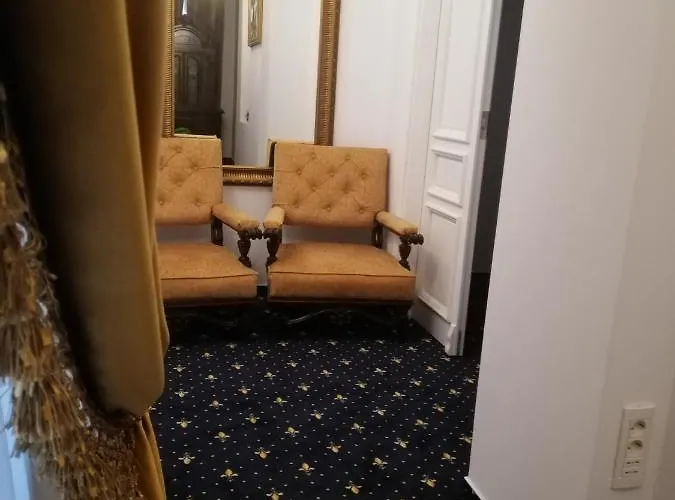 Weiss Little Palace Aparthotel Brasov