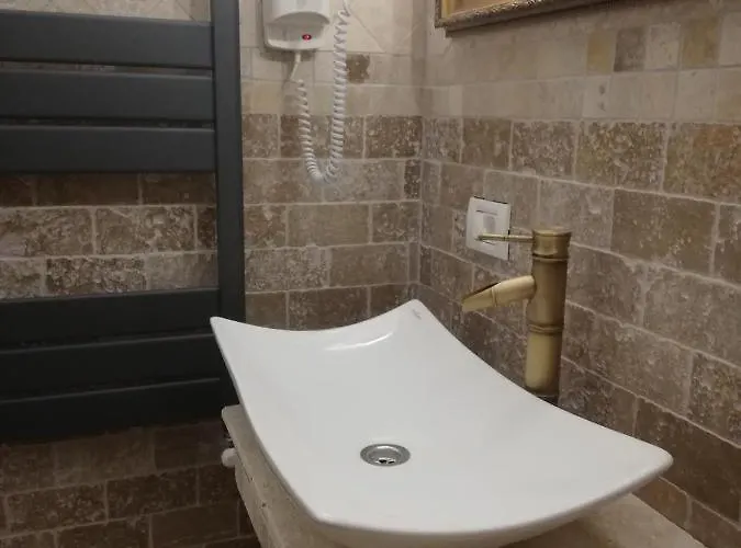 Weiss Little Palace 4* Brasov