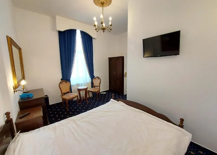 Aparthotel Weiss Little Palace Brasov